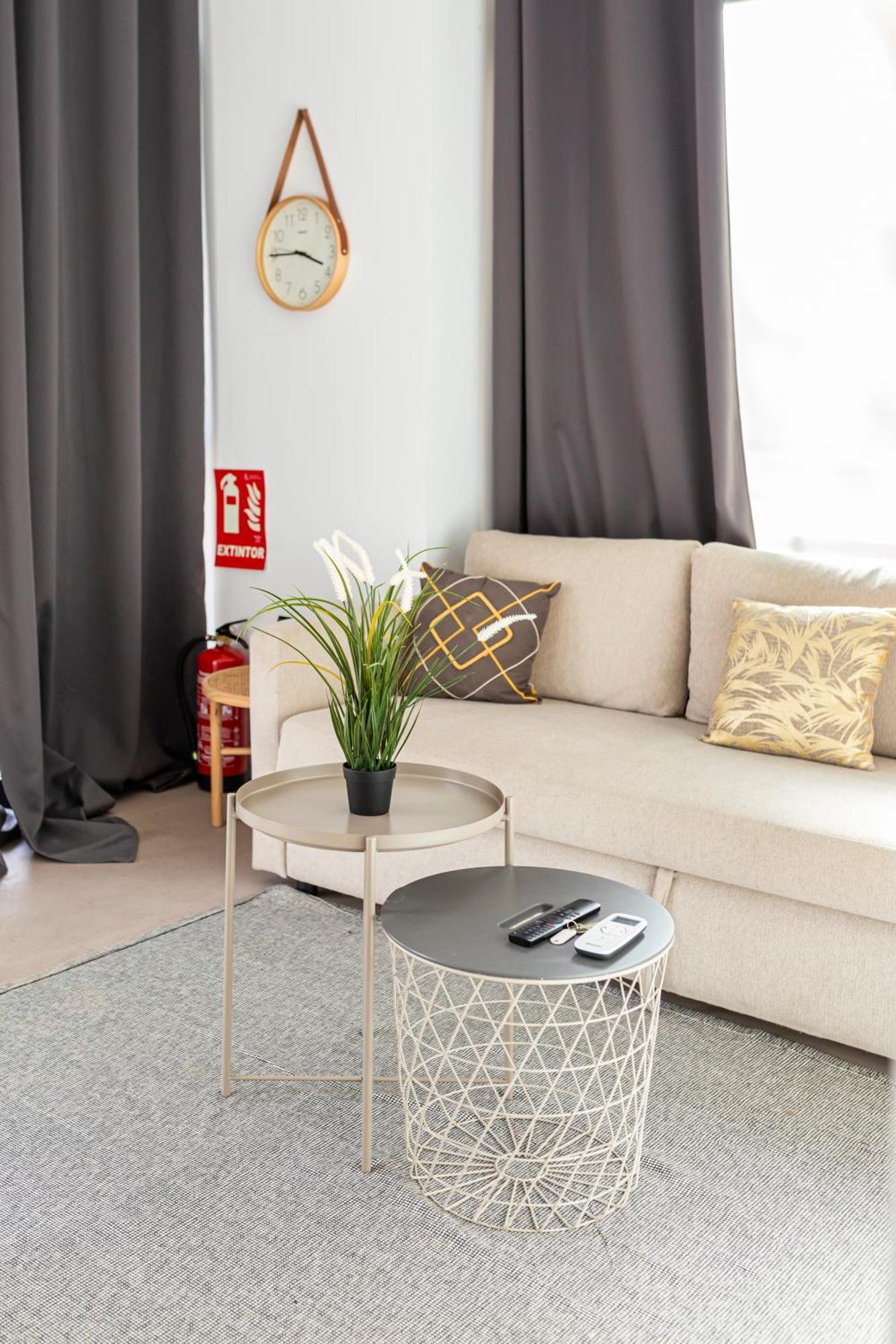 Resolana Suites Seville Ngoại thất bức ảnh