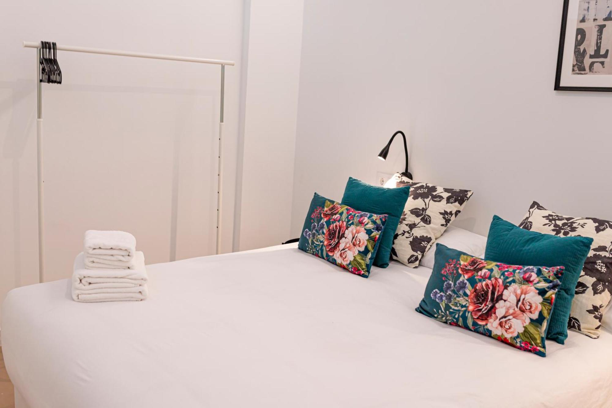 Resolana Suites Seville Ngoại thất bức ảnh