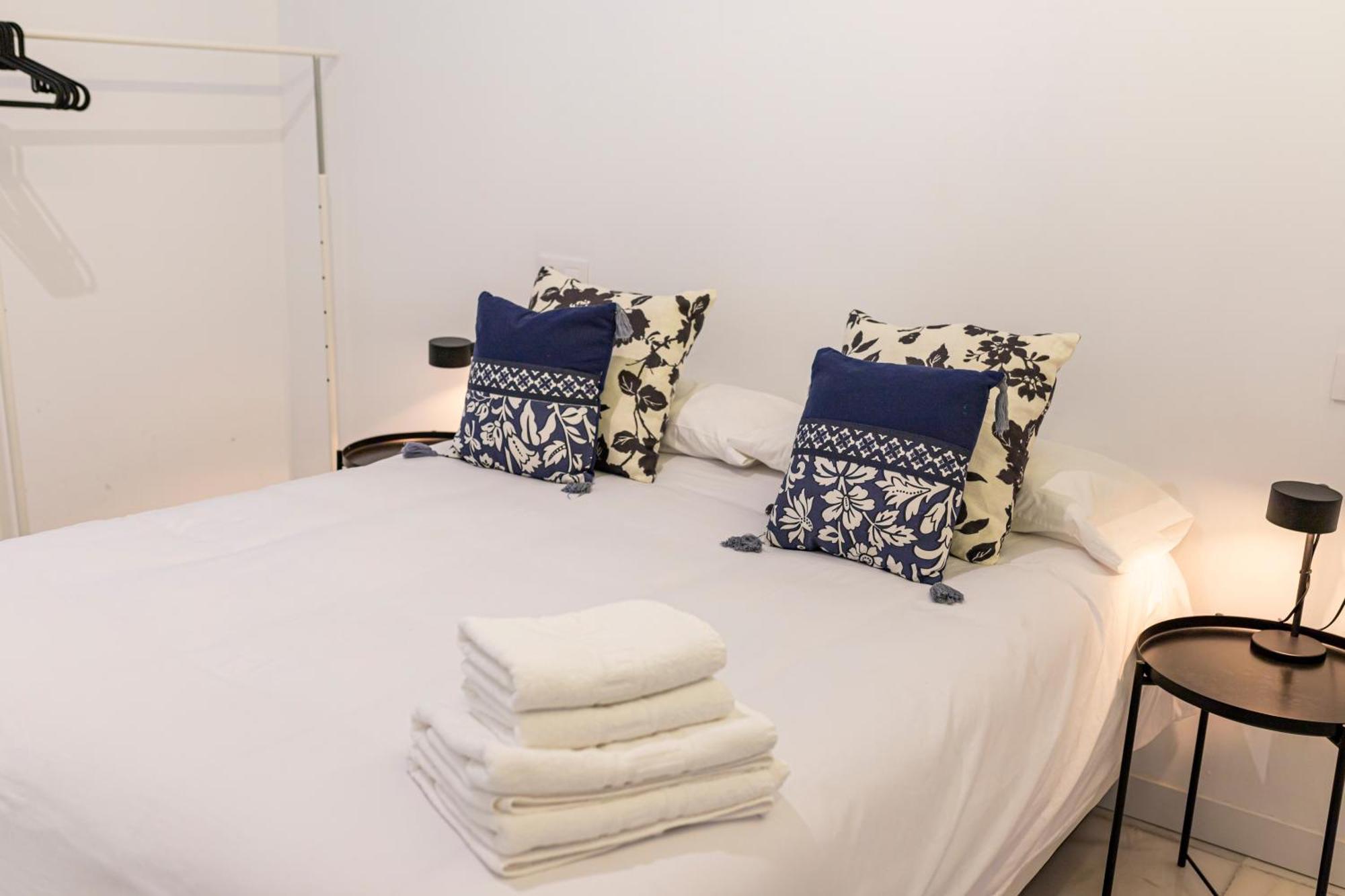 Resolana Suites Seville Ngoại thất bức ảnh