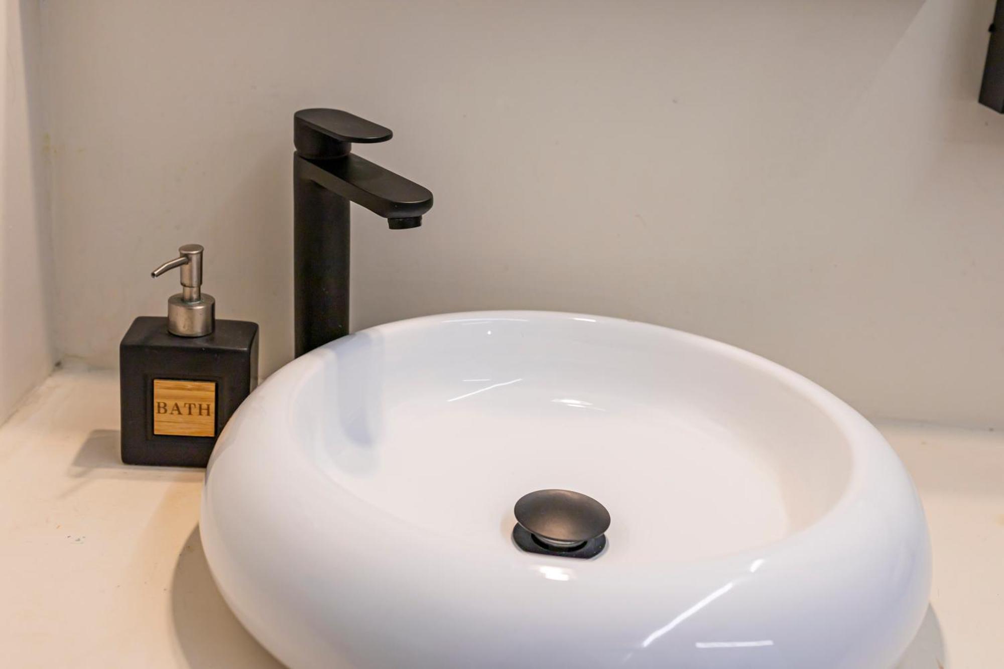 Resolana Suites Seville Ngoại thất bức ảnh